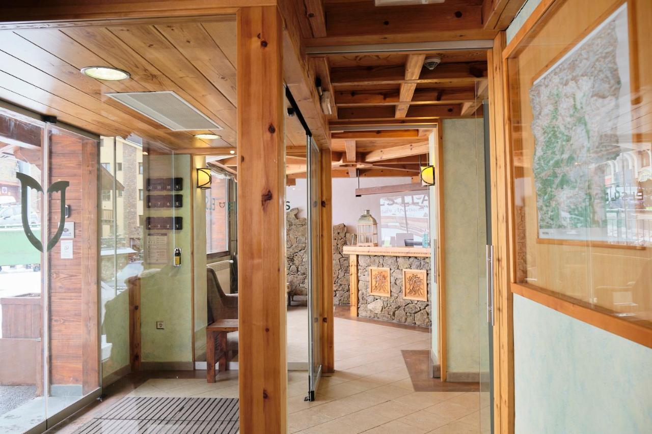 Apartaments Els Llacs Bordes d'Envalira Exterior photo