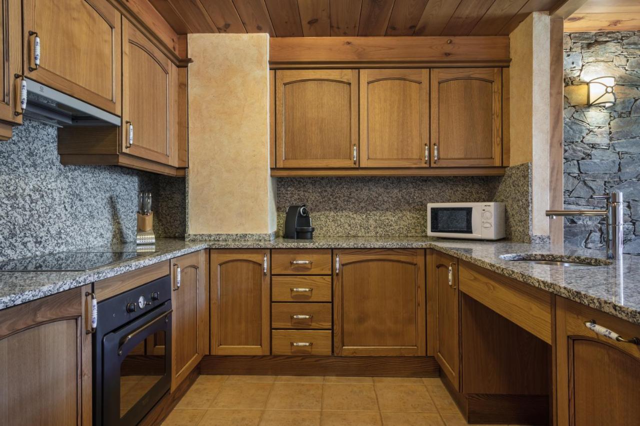Apartaments Els Llacs Bordes d'Envalira Exterior photo