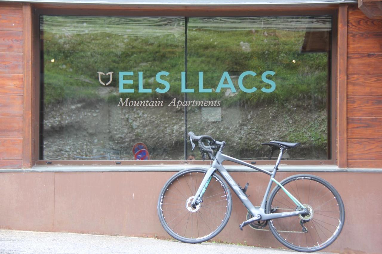 Apartaments Els Llacs Bordes d'Envalira Exterior photo