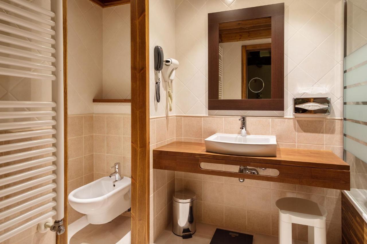 Apartaments Els Llacs Bordes d'Envalira Exterior photo